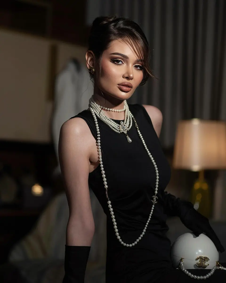 Alia escort in Dubai