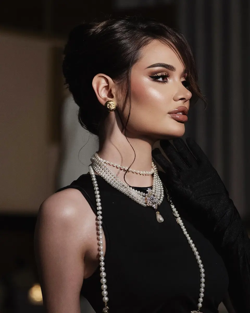 Alia escort in Dubai
