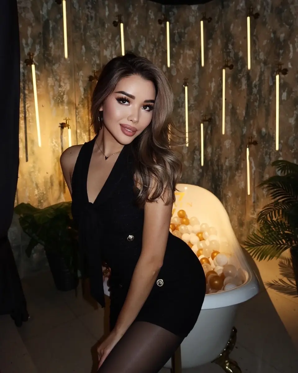 Dina escort in Dubai