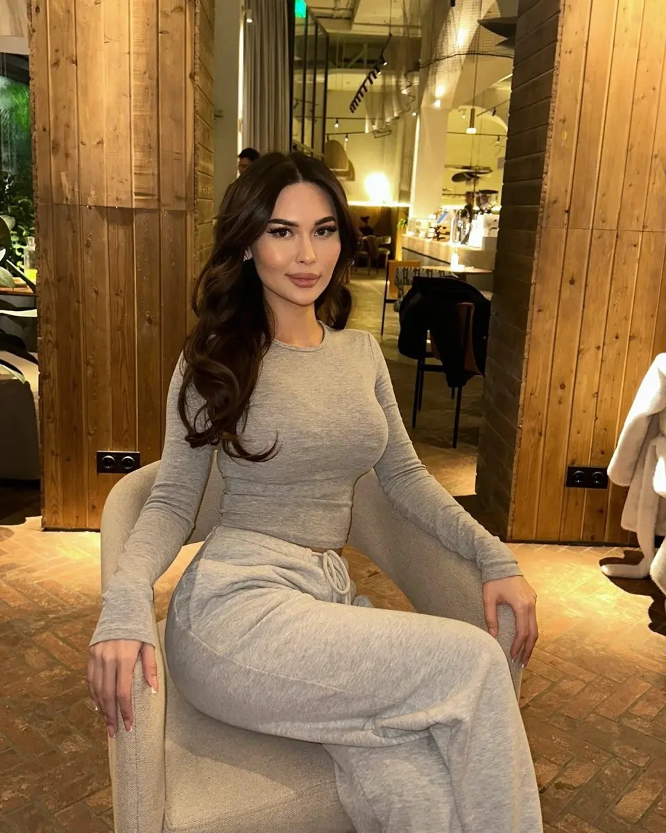 Elina escort in Dubai