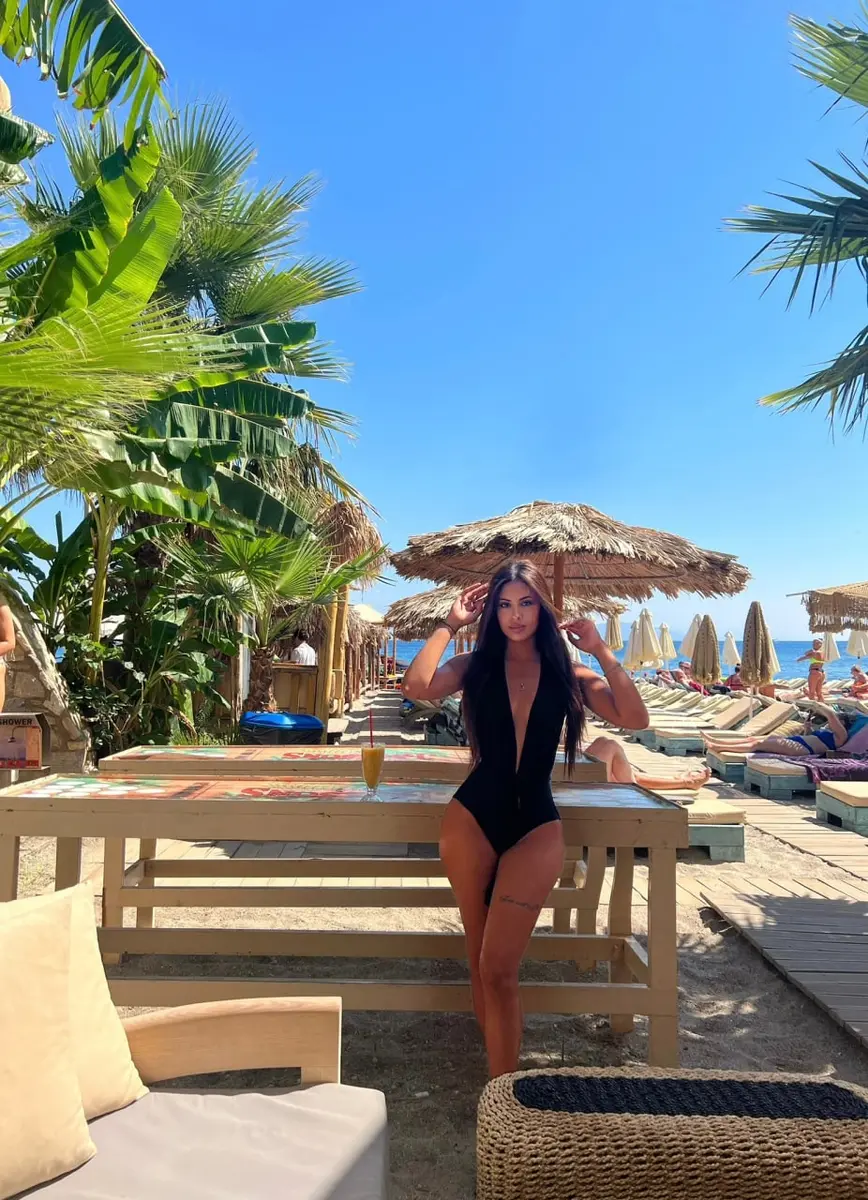 Lana escort in Dubai