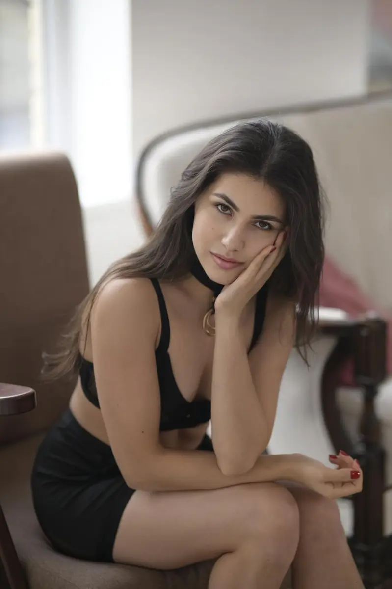 Mia escort in Dubai