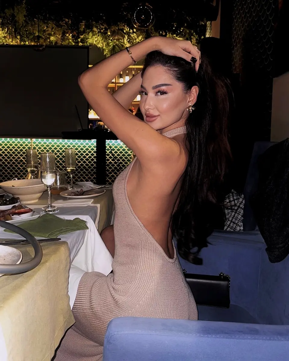 Mina escort in Dubai