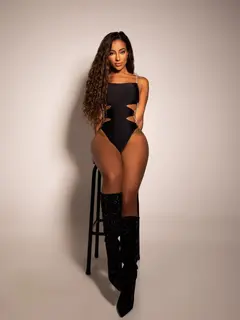 Mirella escort in Dubai