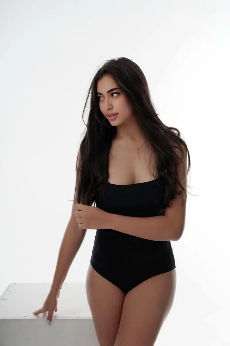Sarah escort in Dubai