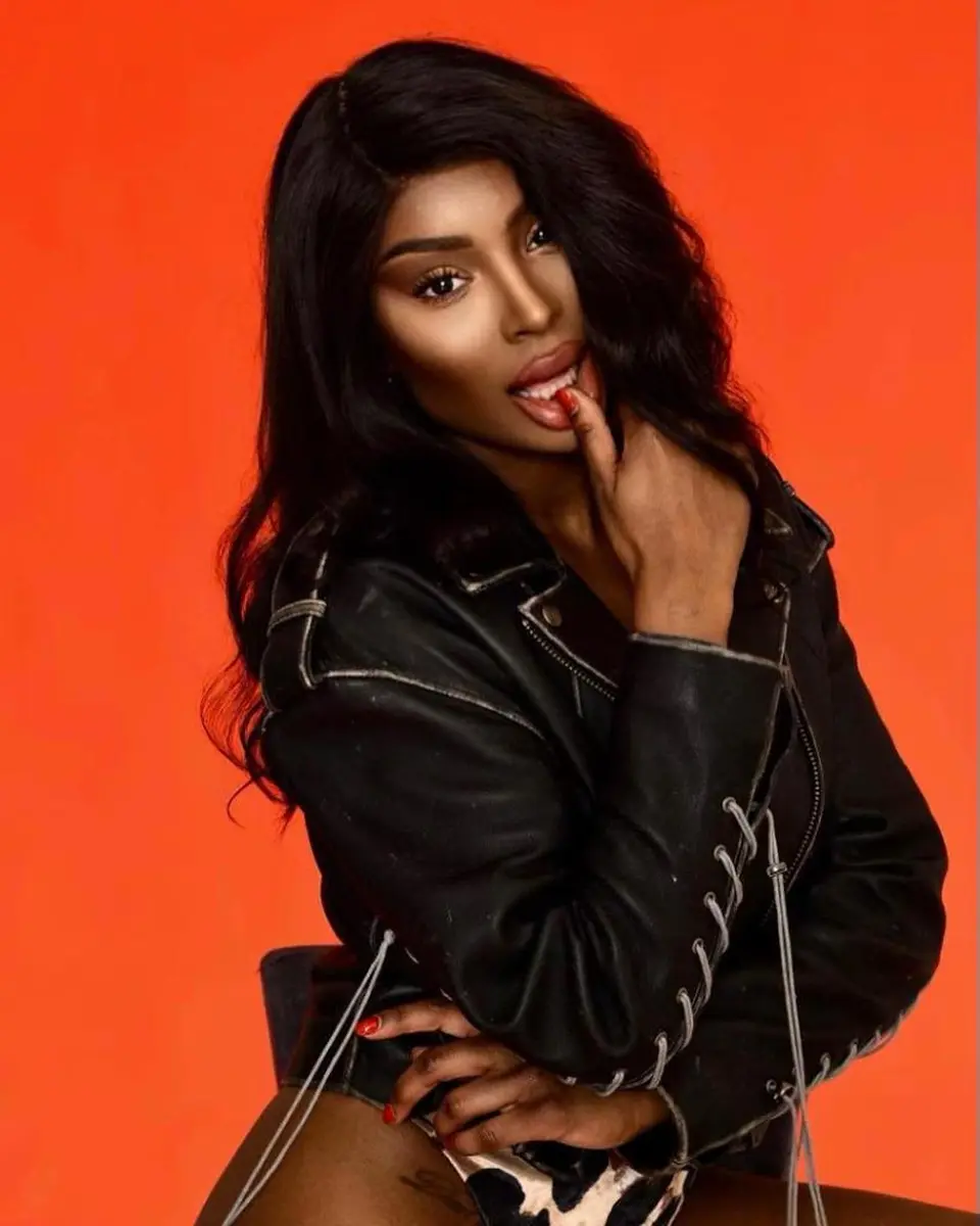 Tessy escort in Dubai