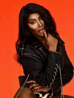 Tessy escort in Dubai