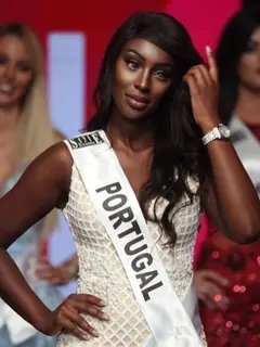 Tessy escort in Dubai